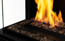 Planika_Arcticon_Bio-ethanol_BEV_technologie_automatisch_haard_vrijstaand_model_terras_echt_vuur