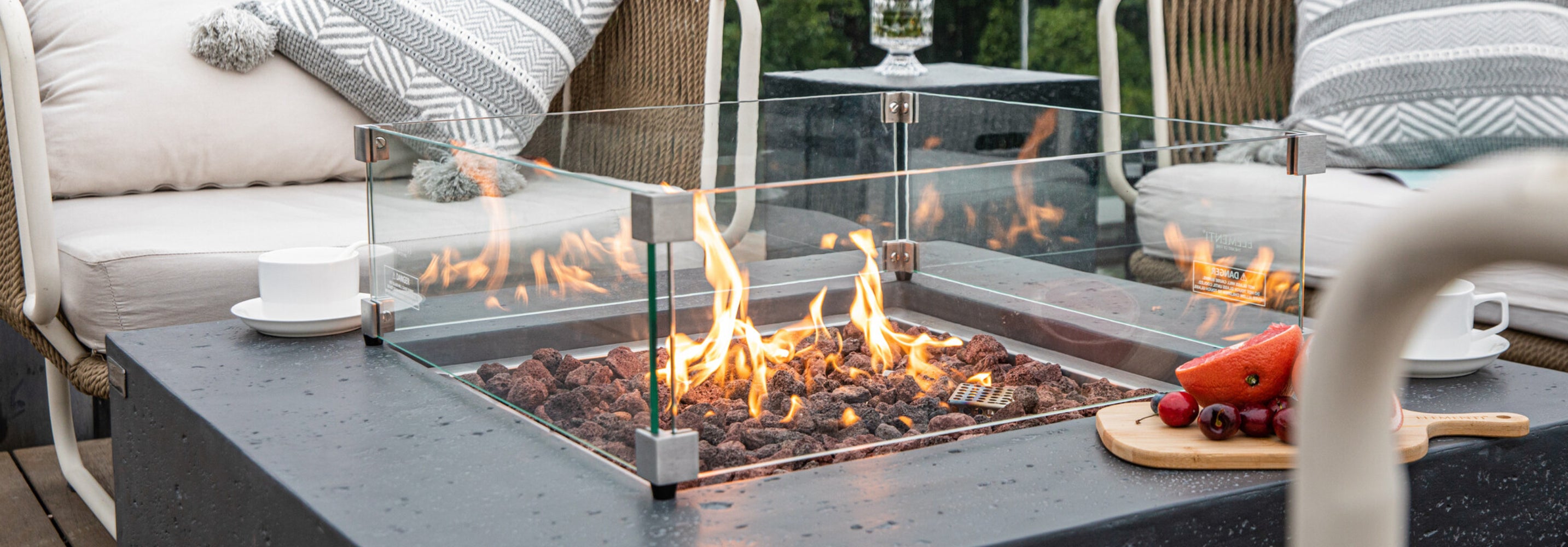 Welke vuurbron kiest u voor een buitenhaard?